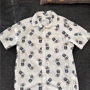 Hurley White Shirt with Black and Yellow Print size small